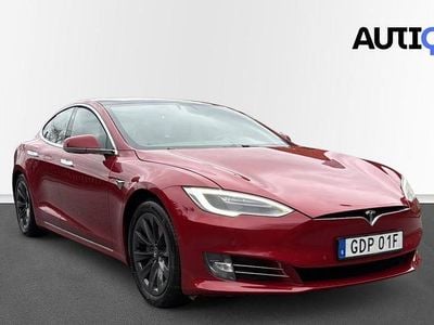 Röd Begagnad 2019 Tesla Model S Long Range AWD Halvkombi | 299 900 kr (Marknadspris)