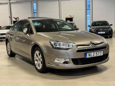 Ljusbrun Begagnad 2015 Citroën C5 Sedan | 119 900 kr