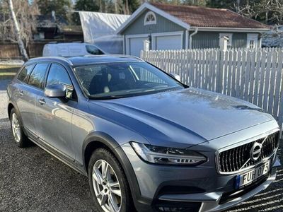 begagnad Volvo V90 CC T5 AWD Geartronic Momentum Euro 6