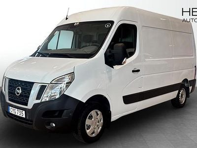 Nissan NV400