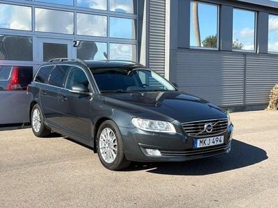 Grå Begagnad 2014 Volvo V70 Momentum Kombi | 119 900 kr (Marknadspris)