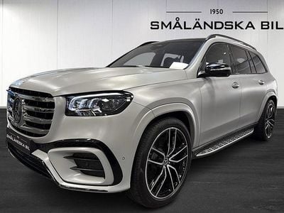 Grå Begagnad 2024 Mercedes GLS450 AMG line SUV | 1 099 000 kr (Marknadspris)