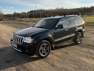 Begagnad Jeep Grand Cherokee Overland 218 HK (160 kW) 2010 SUV