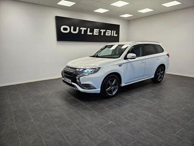 Begagnad Mitsubishi Outlander Edition 224 HK (164 kW) 2019 Vit SUV