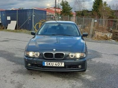 BMW 525