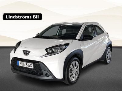 Begagnad Toyota Aygo X Play 72 HK (52 kW) 2022 Vit SUV