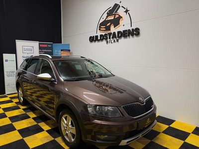 Brun Begagnad 2017 Skoda Octavia Scout Kombi | 169 900 kr (Marknadspris)