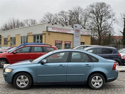 begagnad Volvo S40 1.8F *125HK* KINETIC BRA SKICK 0KR-0%RÄNTA