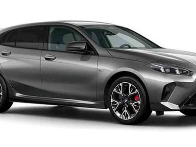 Grå Ny 2026 BMW M135 Halvkombi | 632 000 kr