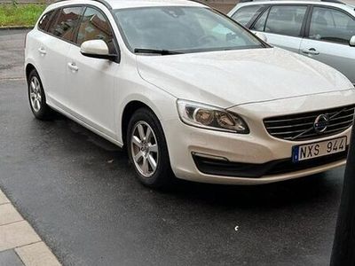 begagnad Volvo V60 D2 Kinetic Euro 5