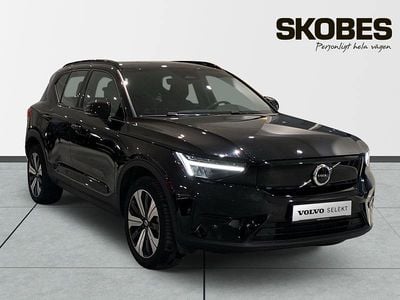Svart Begagnad 2023 Volvo XC40 Single Motor SUV | 339 600 kr (Marknadspris)