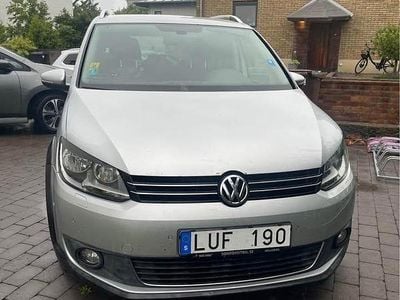 VW Touran Cross