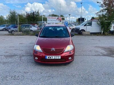 Begagnad Citroën C3 68 HK (50 kW) 2005 Ljusröd Halvkombi