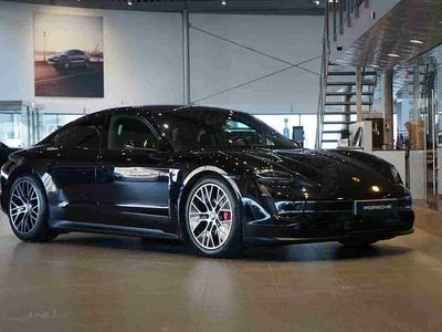 Svart Begagnad 2021 Porsche Taycan 4S Sedan | 589 000 kr