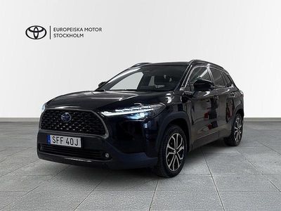 Begagnad Toyota Corolla Cross Style 197 HK (144 kW) 2022 Svart SUV