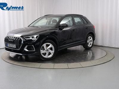 Svart Begagnad 2024 Audi Q3 Proline SUV | 314 800 kr