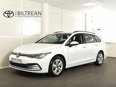 Begagnad VW Golf VIII 131 HK (96 kW) 2022 Vit Kombi