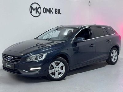 Grå Begagnad 2014 Volvo V60 Summum Kombi | 114 900 kr (Marknadspris)