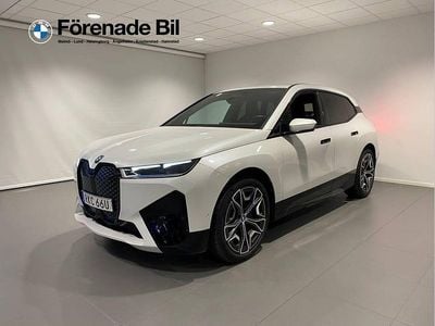 Begagnad BMW iX 239 kW (326 HK) 2023 Vit SUV