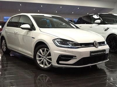 Vit Begagnad 2019 VW Golf VII GT Halvkombi | 199 000 kr (Marknadspris)