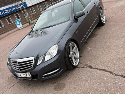 Mercedes E220