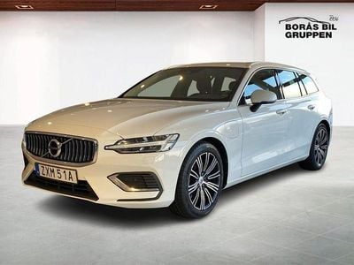 Vit Begagnad 2022 Volvo V60 Inscription Kombi | 259 000 kr (Bra pris)
