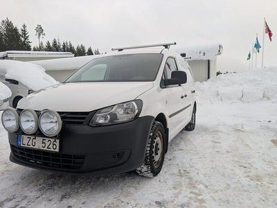 Vit Begagnad 2012 VW Caddy Maxi Minibuss | 119 000 kr (Lite dyr)