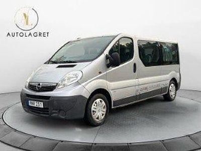 Grå Begagnad 2008 Opel Vivaro Minibuss | 129 900 kr