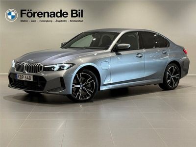 BMW 330e