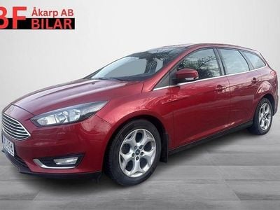 Begagnad Ford Focus Titanium 101 HK (74 kW) 2015 Röd Kombi