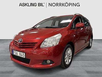 Begagnad Toyota Verso Business Edition 147 HK (108 kW) 2011 Mörkröd Minibuss