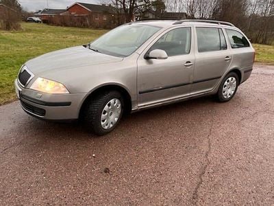 Begagnad 2008 Skoda Octavia Kombi | 35 000 kr (Marknadspris)