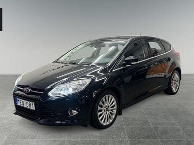 Svart Begagnad 2011 Ford Focus Titanium Halvkombi | 99 900 kr (Dyr)
