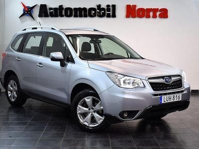 Silver metallic Begagnad 2015 Subaru Forester SUV | 159 900 kr (Bra pris)