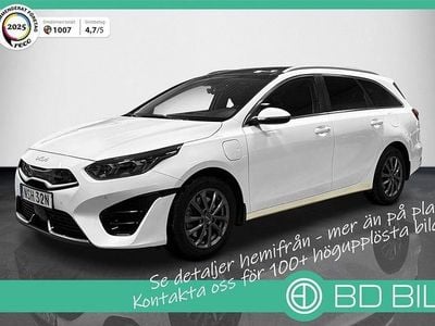 Vitmetallic Begagnad 2024 Kia Ceed Advance Halvkombi | 319 900 kr (Marknadspris)