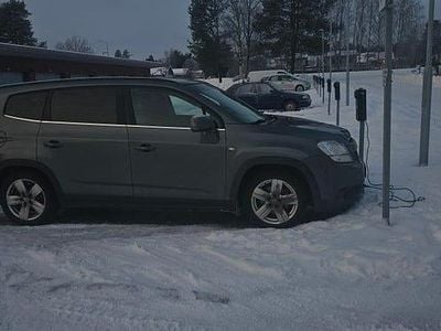 Begagnad 2011 Chevrolet Orlando Minibuss | 65 000 kr