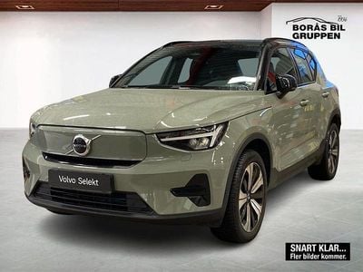 Grön Begagnad 2023 Volvo XC40 Core SUV | 319 000 kr