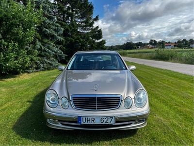 Mercedes E240