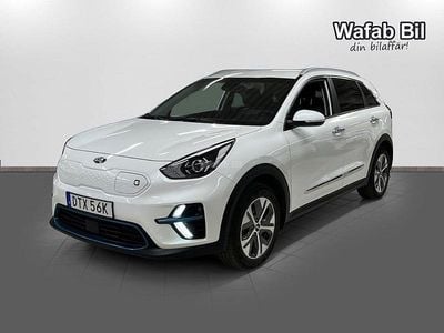 Vit Begagnad 2021 Kia e-Niro SUV | 239 990 kr
