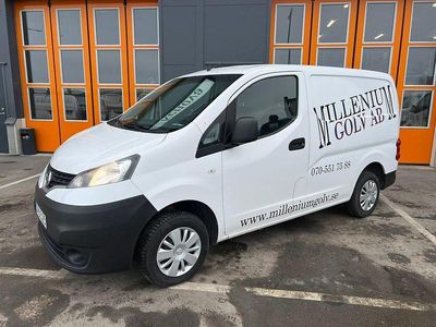 Begagnad Nissan NV200 122 HK (89 kW) 2015 Vit Minibuss