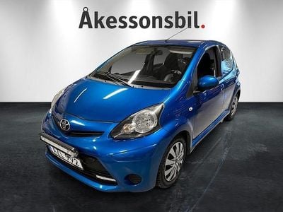 Blå Begagnad 2013 Toyota Aygo Halvkombi | 59 000 kr (Lite dyr)