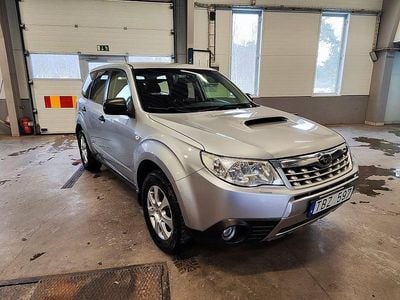 Silver Begagnad 2011 Subaru Forester SUV | 29 900 kr (Marknadspris)