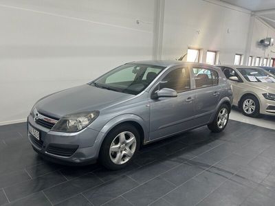 begagnad Opel Astra 1.6 Twinport SUPERDEAL 6,95%/LÅGMILAD/NY BES