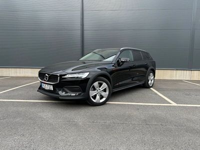 Volvo V60 CC