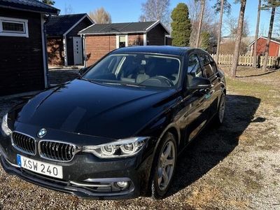 begagnad BMW 330 i xDrive Sedan Steptronic Sport line Euro 6