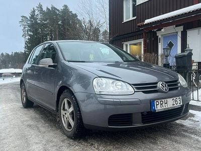 Begagnad VW Golf V 102 HK (75 kW) 2007