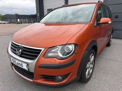 Brun Begagnad 2008 VW Touran Cross Minibuss | 39 900 kr (Lite dyr)