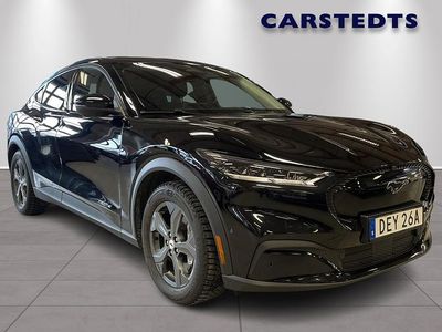 Svart Begagnad 2021 Ford Mustang Mach-E Standard Range SUV | 359 900 kr (Marknadspris)