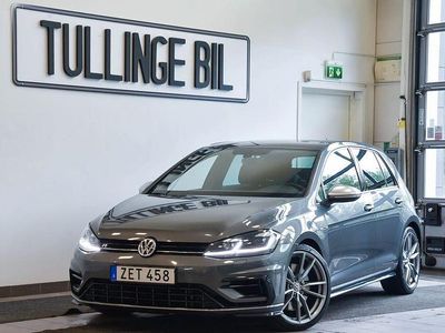 Mörkgrå (grå) Begagnad 2018 VW Golf VII R Halvkombi | 299 800 kr (Dyr)