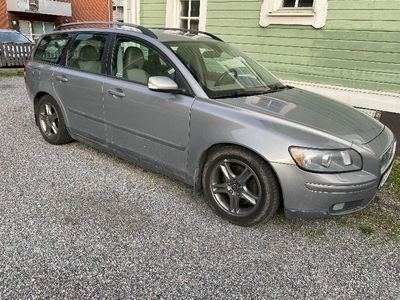 Volvo V50